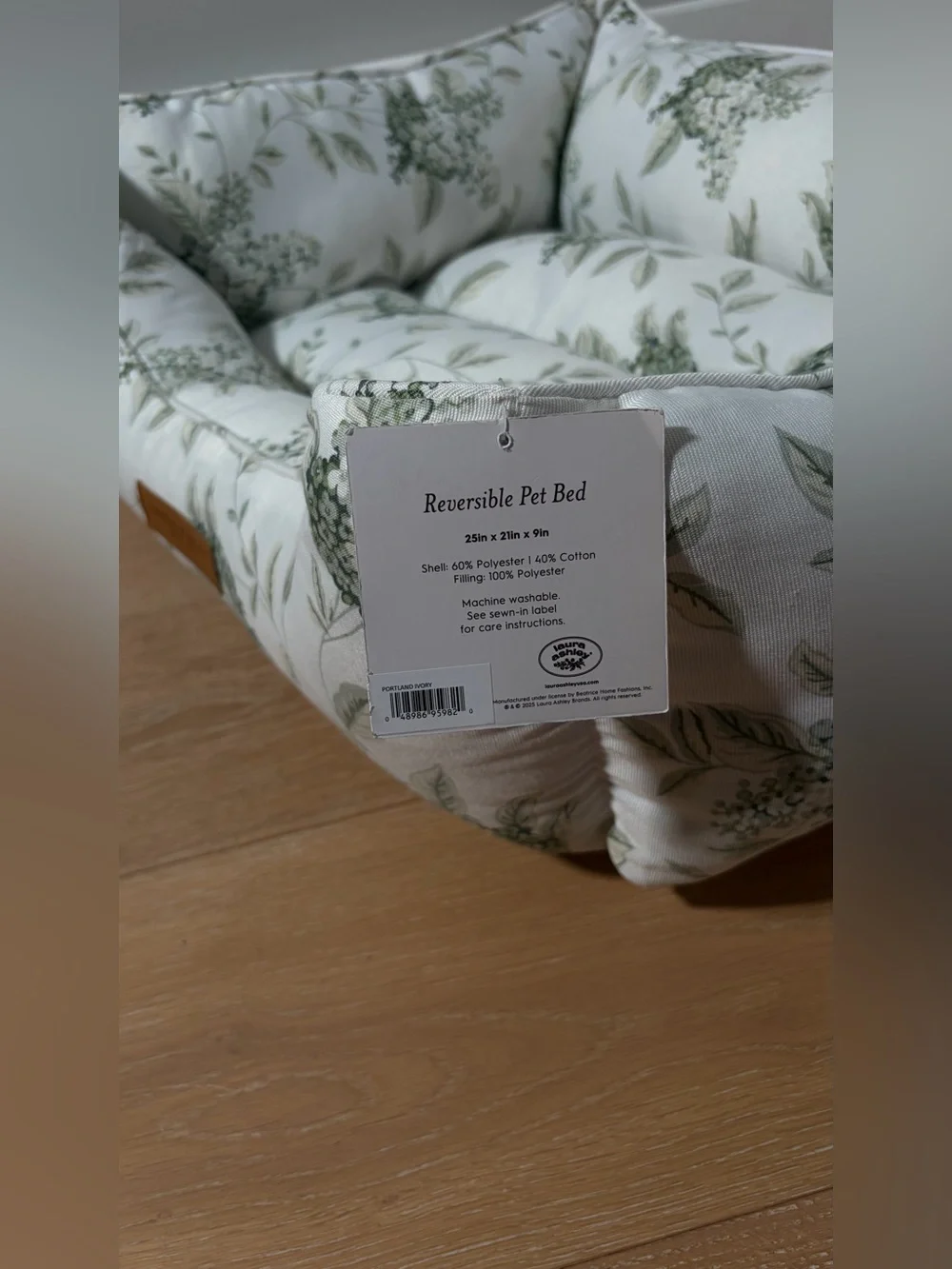 Pet Bed - Floral Green Leaf Print